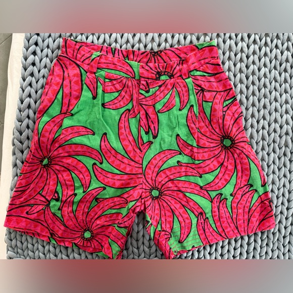 Farm Rio Banana Pitta Vibrant Floral Linen Shorts - Picture 1 of 6